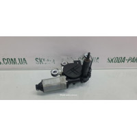Двигун склоочисника заднього скла Skoda Octavia A5 ліфтбек MAGNETI MARELLI (064038006010)