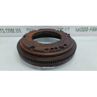 Маховик 1.9sdi Volkswagen Golf 3 Caddy Seat Ibiza Inca Cordoba VAG (067105273G)