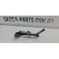 Трубка системи охолодження двигуна BFQ Skoda Octavia Tour 06A103212A VAG (06A103212A)