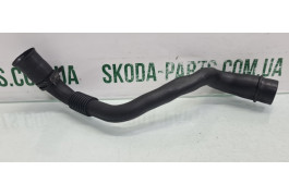 Патрубок вентиляції картерних газів Skoda octavia tour вживаний 06A103217 VAG (06A103217)