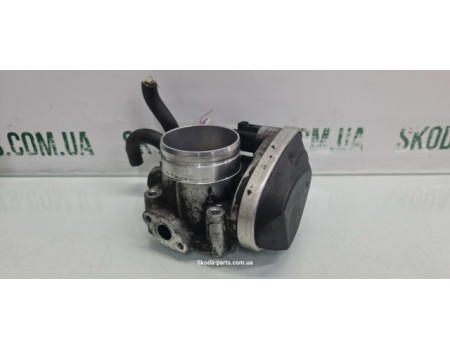 Дросельна заслінка 1.6 бензин Skoda Octavia Tour 06A133062N VAG (06A133062N)