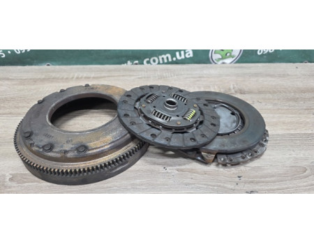 Комплект щеплення Skoda Octavia Tour 1.6 бензин SACHS (06A141031J)