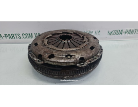 Комплект щеплення двохмасовий 1.9tdi Skoda Octavia Tour VAG (06A141031K)