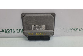 Блок управління двигуна 1.6 AVU Skoda Octavia Tour VAG (06A906033K)