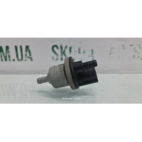 Клапан вентиляції газів паливного баку Volkswagen Golf 4 06D133517B VAG (06D133517B)
