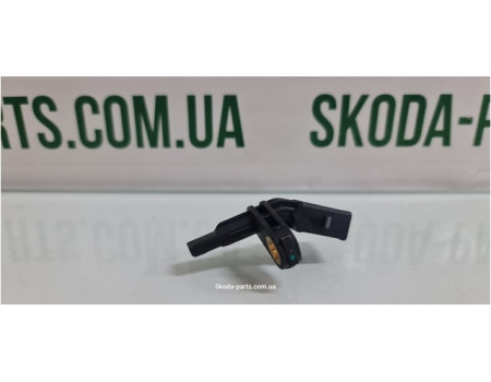 Датчик АБС ABS передній лівий Skoda Octavia A5 VAG (10071152713)