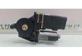 Блок управління склопідіймачем передній правий з двигуном Skoda Octavia Tour VAG (101448200)