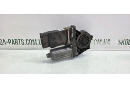 Двигун Моторчик склопідіймача передній правий Skoda Octavia Tour VAG (101448202)