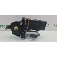 Блок управління склопідіймачем передній правий Skoda Octavia Tour VAG (104415301)