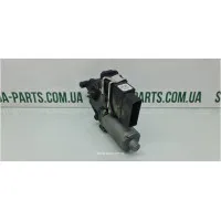 Блок управління склопідйомником задній правий Skoda Octavia Tour 1.6 бензин VAG (104420302)