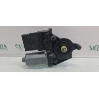 Блок управління склопідіймачем задній лівий Skoda Superb VAG (105406301)