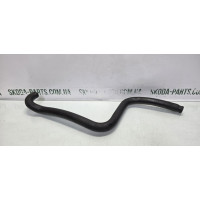 Патрубок системи охолодження від колектора до пічки Skoda Felicia 1.3 бензин VAG (115691977)