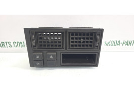 Кнопка аварійки підігріву скла туманних фар Skoda Favorit Forman VAG (115939302)