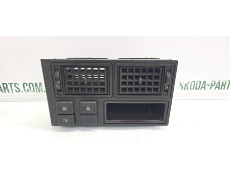 Кнопка аварійки підігріву скла туманних фар Skoda Favorit Forman VAG (115939302)