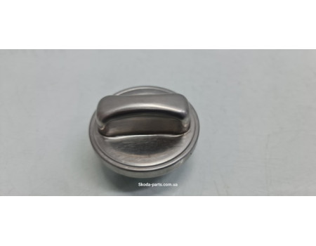 Кришка паливного бака Mercedes Benz 124 MERCEDES (1244700005)