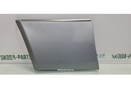 Молдінг крила передній лівий Mercedes Benz 124 MERCEDES (1246901340)