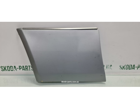 Молдінг крила передній лівий Mercedes Benz 124 MERCEDES (1246901340)