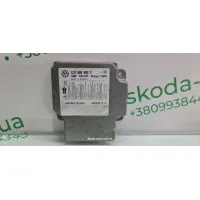 Блок управління подушками безпеки Skoda Fabia II New 1C0909605F VAG (1C0909605F)