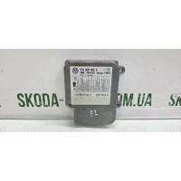 Блок управління подушками безпеки Skoda Fabia II New 1C0909605K VAG (1C0909605K)