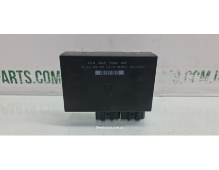 Блок комфорту Skoda Octavia Tour 1C0962258AA VAG (1C0962258AA)