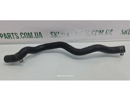 Патрубок системи охолодження двигуна 1.4 бензин 16кл Volkswagen Golf 4 1J0121157S VAG (1J0121157S)