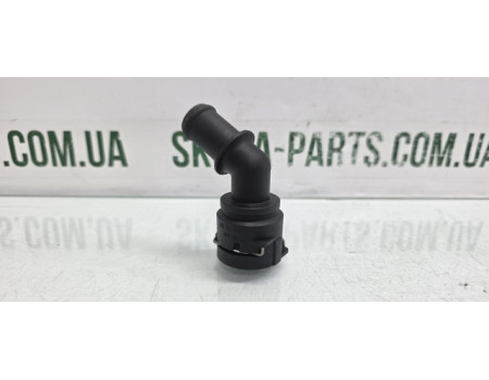 Муфта фланець радіатора пічки Skoda Fabia New 1.4 бензин VAG (1J0122291D)