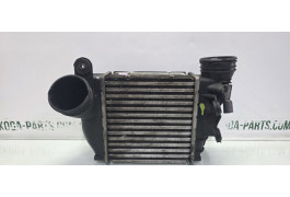 Радіатор інтеркулера Skoda Octavia Tour 1.9 TDI VAG (1J0145803N)