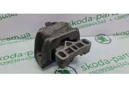 Подушка двигуна ліва 1.9tdi Skoda Octavia Tour 1J0199555AH VAG (1J0199555AH)