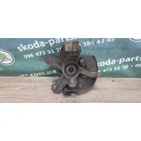 Цапфа-поворотний кулак передній правий Skoda Octavia Tour 1.6 бензин 256мм 1J0407256N VAG (1J0407256N)