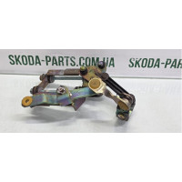 Куліса перемикання передач Кпп Skoda Octavia Tour 1.6 бензин VAG (1J0711202D)