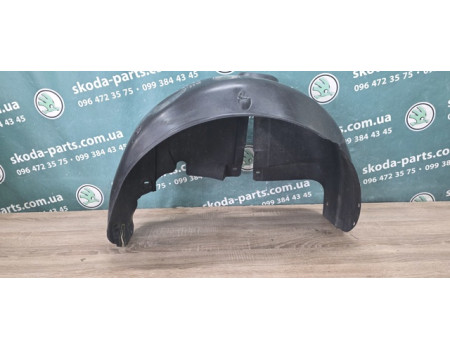 Підкрилок заднього крила лівий з пошкодженням Volkswagen Golf 4 універсал VAG (1J0810971E)