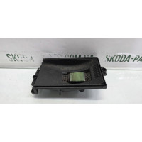 Резистор Реостат вентилятора пічки Skoda Octavia Tour VAG (1J0819022A)