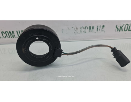 Муфта компресора кондиціонера Skoda Octavia Tour 1J0820811M VAG (1J0820811M)