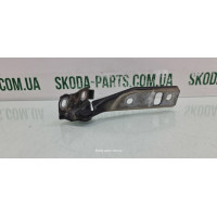Петля завіса капота права Volkswagen Golf 4 VAG (1J0823302A)