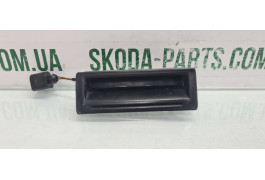 Ручка двері багажника зовнішня Volkswagen Bora 1J0827566D вживана VAG (1J0827566D)