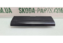 Накладка заглушка Volkswagen Golf 4 вживана 1J0858035 VAG (1J0858035)