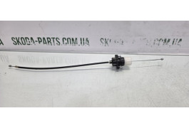 Трос регулювання поперекової підтримки водійського сидіння Skoda Octavia Tour VAG (1J0881705R)