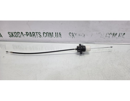 Трос регулювання поперекової підтримки водійського сидіння Skoda Octavia Tour VAG (1J0881705R)