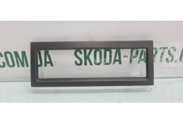 Рамка панелі  кондиціонера Volkswagen Bora 1J0907047L вживана VAG (1J0907047L)