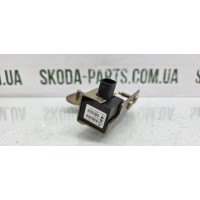 Датчик повздовжнього прискорення Датчик ESP Volkswagen Golf 4 1J0907651A VAG (1J0907651A)