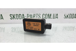 Датчик кута швидкості датчик ESP Volkswagen Golf 4 1J0907657B VAG (1J0907657B)