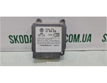 Блок управління подушками безпеки Skoda Octavia tour 1J0909609 VAG (1J0909609)