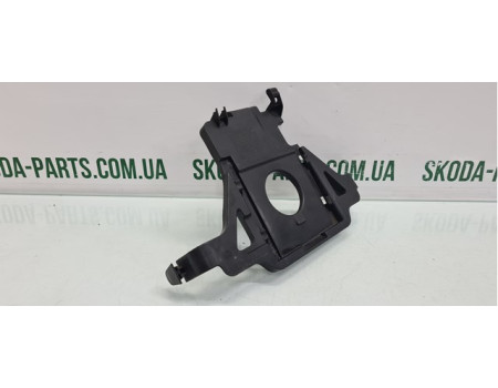 Кронштейн кріплення блоку запобіжників на АКБ Skoda Octavia Tour VAG (1J0915345C)