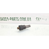 Датчик тиску насосу гідропідсилювача Skoda Octavia Tour 1.6 бензин VAG (1J0919081)