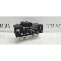 Регулятор оборотів вентилятора охолодження (блок управління) Skoda Octavia Tour вживаний VAG (1J0919506L)