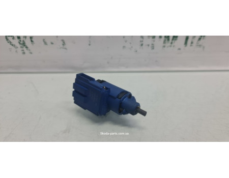 Датчик увімкнення щеплення Skoda Octavia Tour VAG (1J0927189)