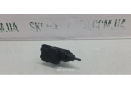 Датчик увімкнення стопсигналу Skoda Octavia Tour VAG (1J0945511C)