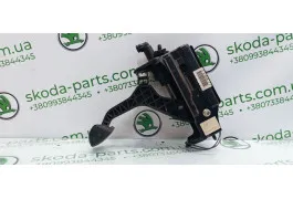 Головний циліндр щеплення Skoda 1J1721388C VAG (1J1721388C)