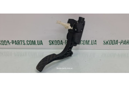 Педаль газу (акселератора) Volkswagen Bora 1J1721503K вживана VAG (1J1721503K)