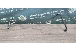 Трубка кондиціонера Skoda Octavia Tour 1.6 BFQ Avu VAG (1J1820741Q)